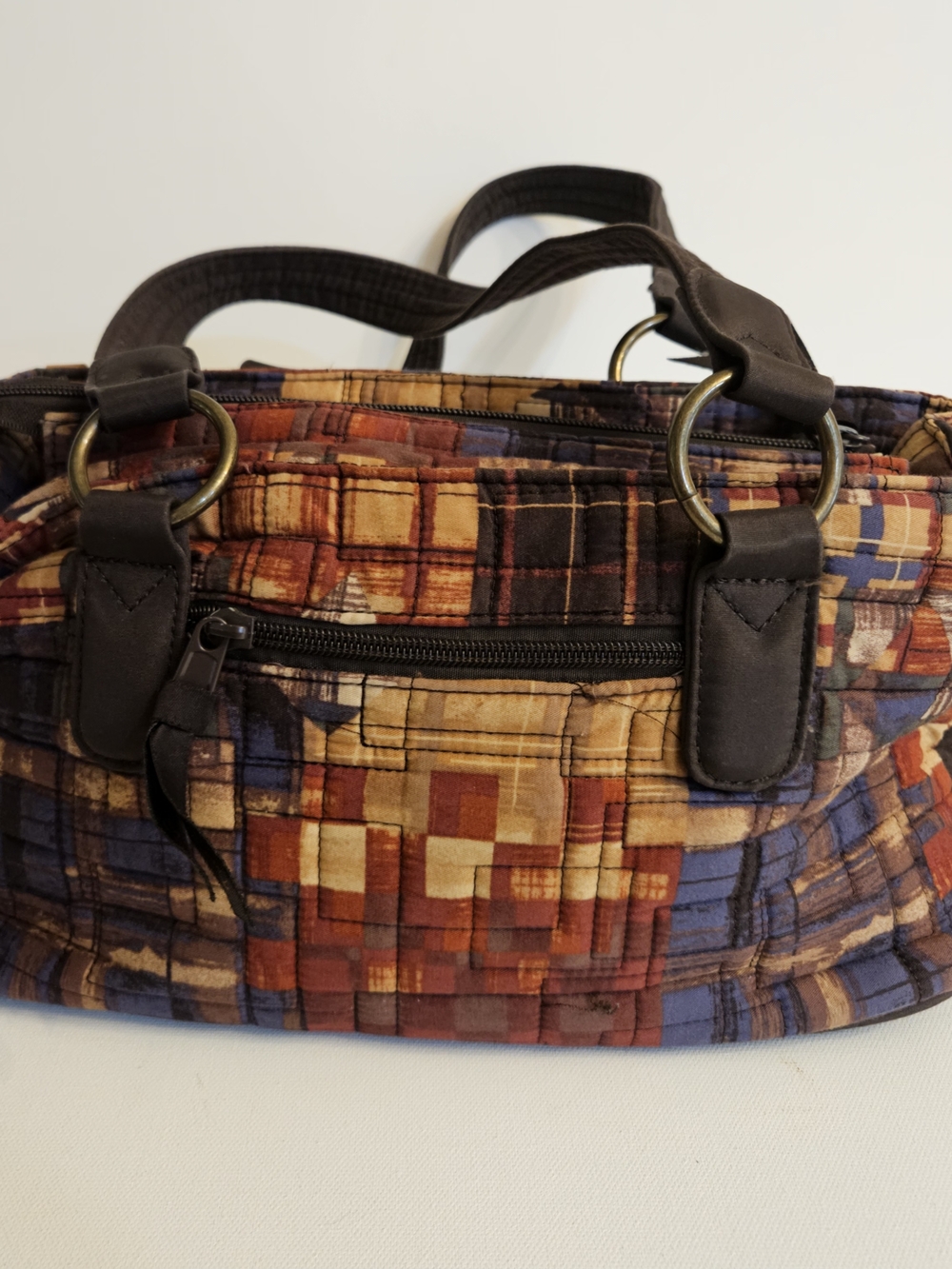 Donna Sharp Quilted Handbag – Multi Color Patchwork - Picture 2 of 7